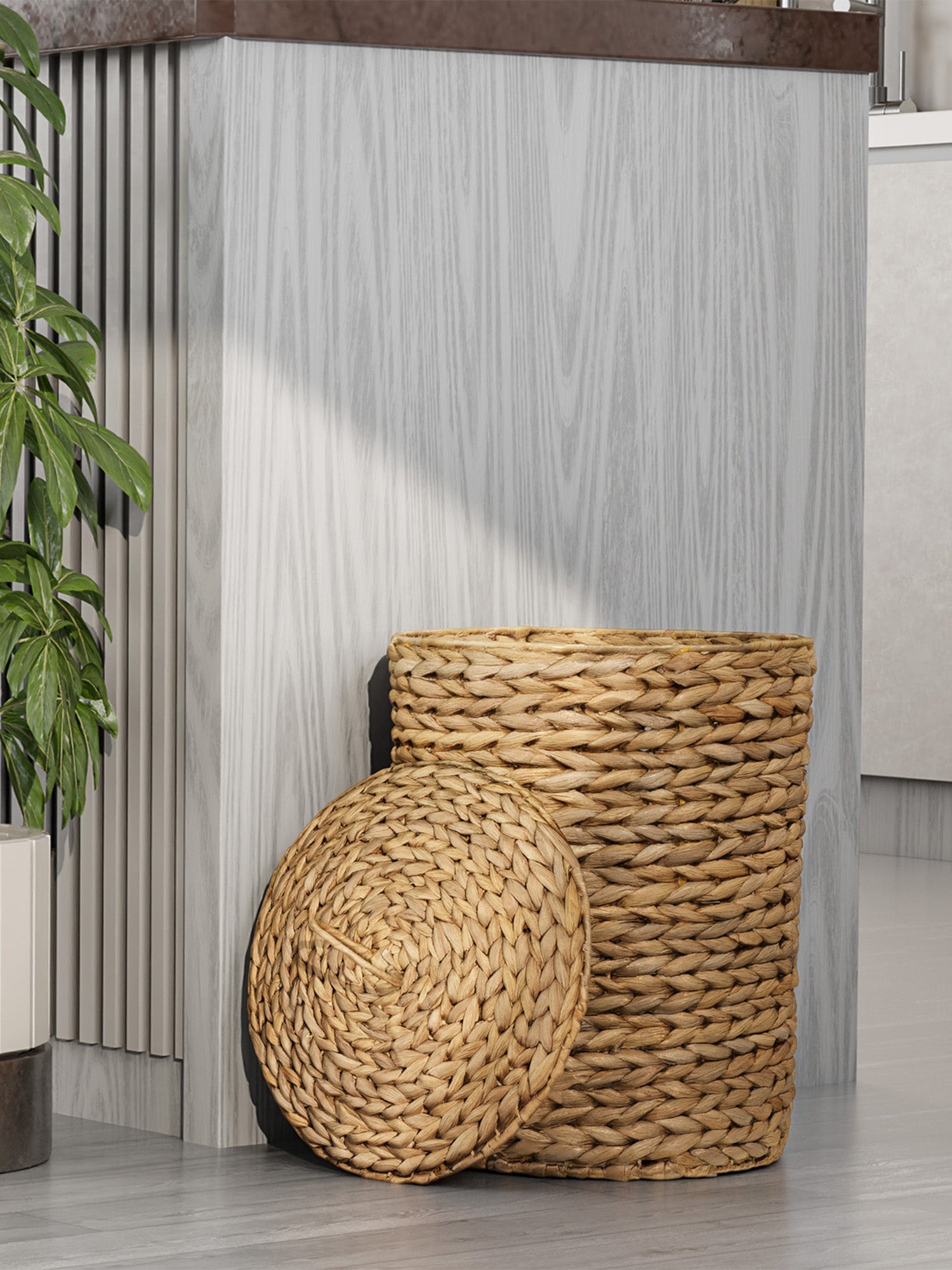BLUEWEST 4.5 Gallons Wicker Trash Can with Lid - Bluewest